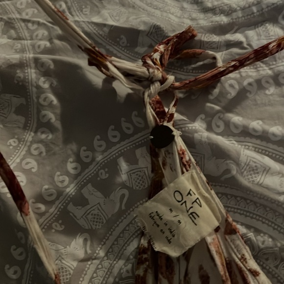 Free People Dress-can be worn as a top too - Picture 7 of 7